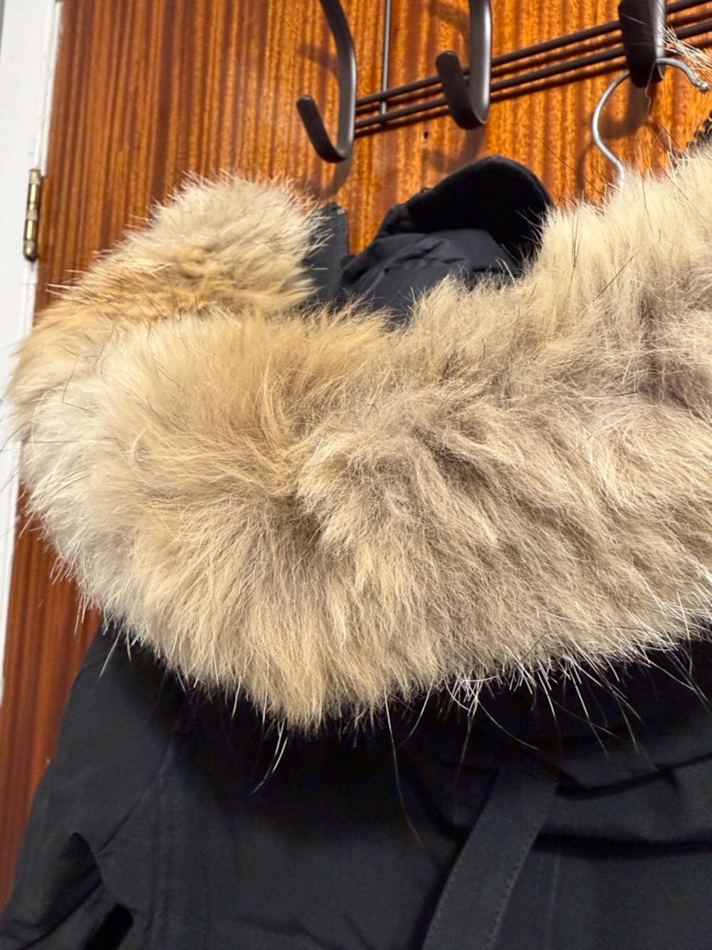 Authentic Canada goose jacket black size small - Picture 4 of 10